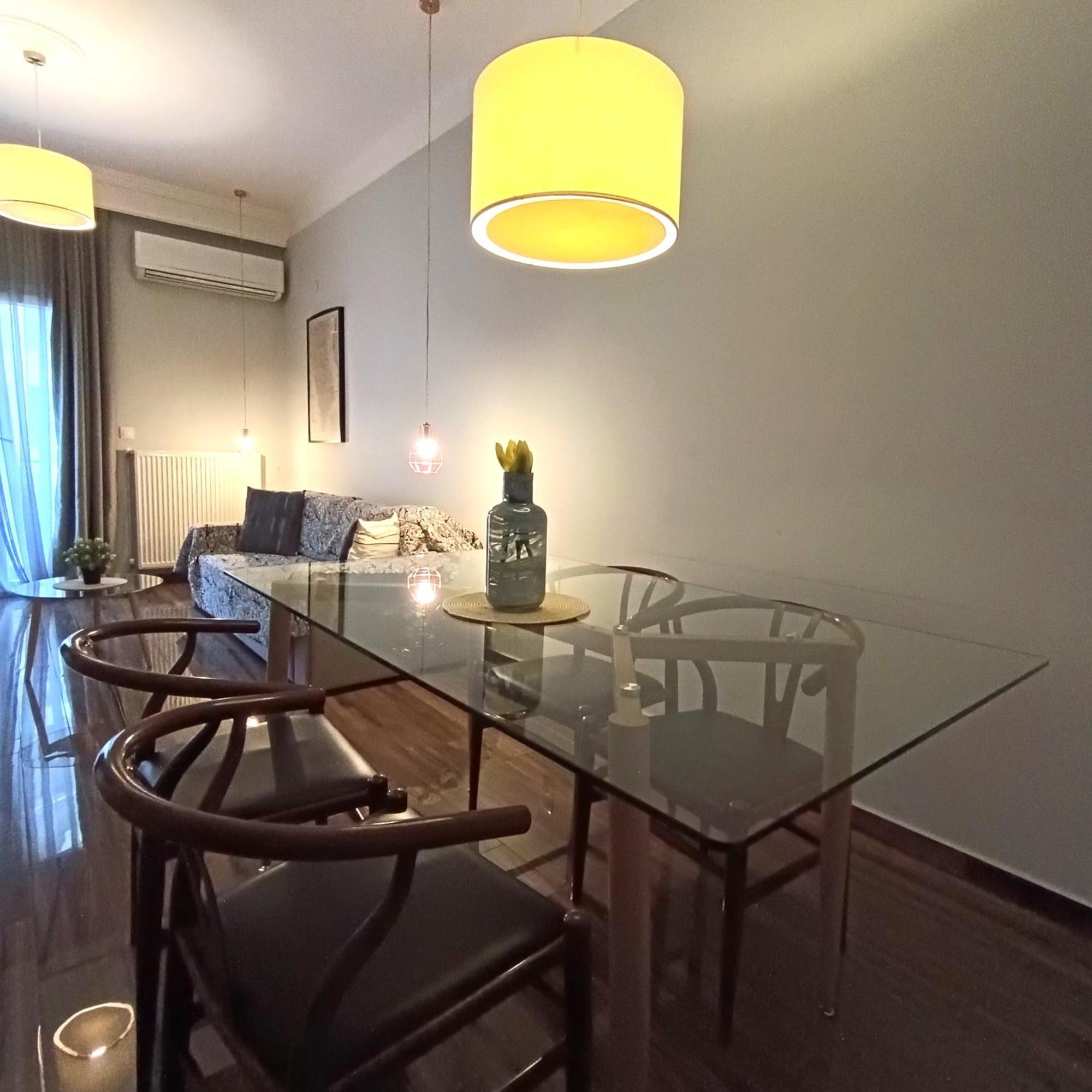 Luxury Apartment In The Heart Of The City. Солун Екстериор снимка
